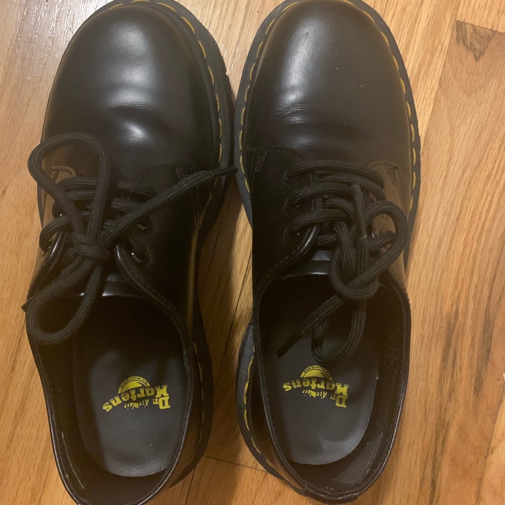 Like new doc martens